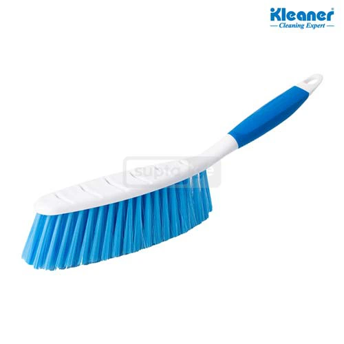 KLEANER Soft brush with plastic handle